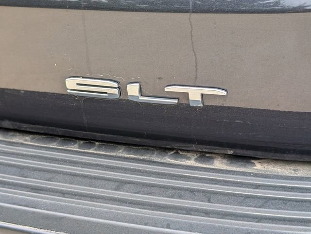 Used 2023 Titanium Rush Metallic GMC SLT image 34