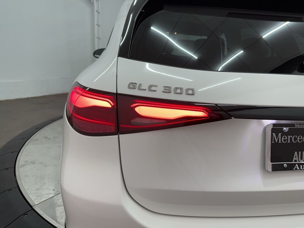 Certified Used 2026 White Mercedes-Benz GLC 300 image 20