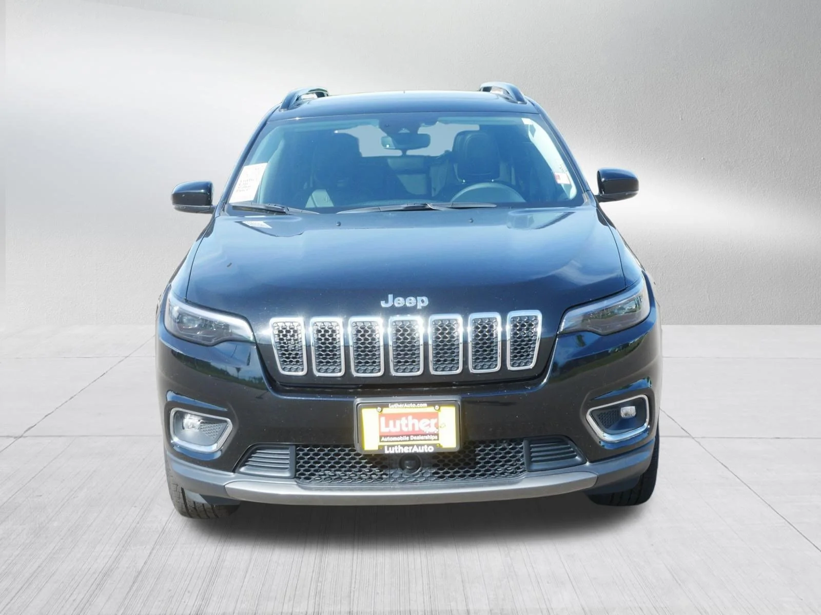 Used 2022 Jeep Cherokee Limited with VIN 1C4PJMDX0ND537929 for sale in Cambridge, Minnesota