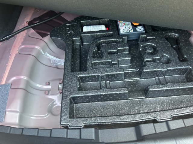 2026 Nissan Sentra SV - Photo 39
