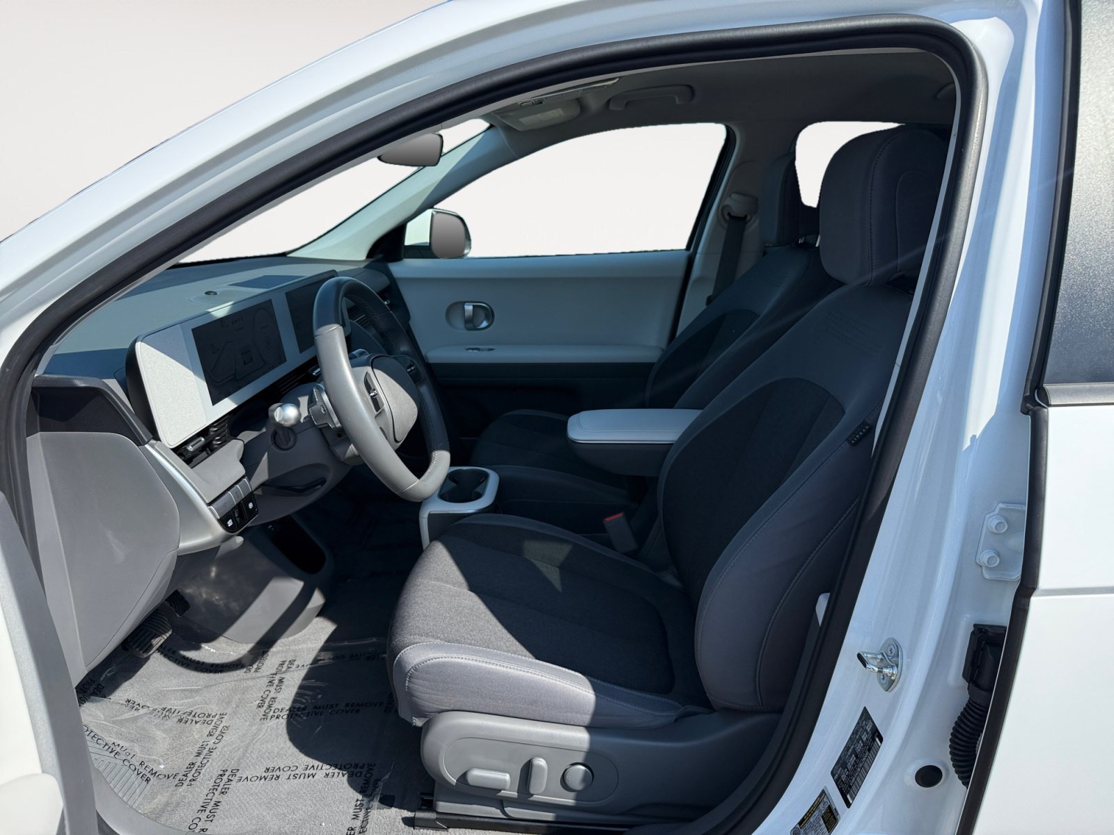 Used 2024 Atlas White Hyundai SE Standard Range image 10