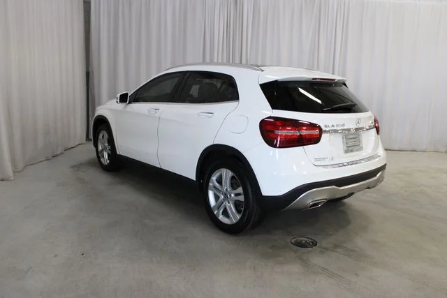 Used 2020  Mercedes-Benz GLA 250 image 28