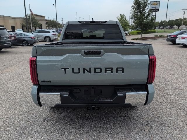New 2026 Lunar Rock Toyota SR5 image 19