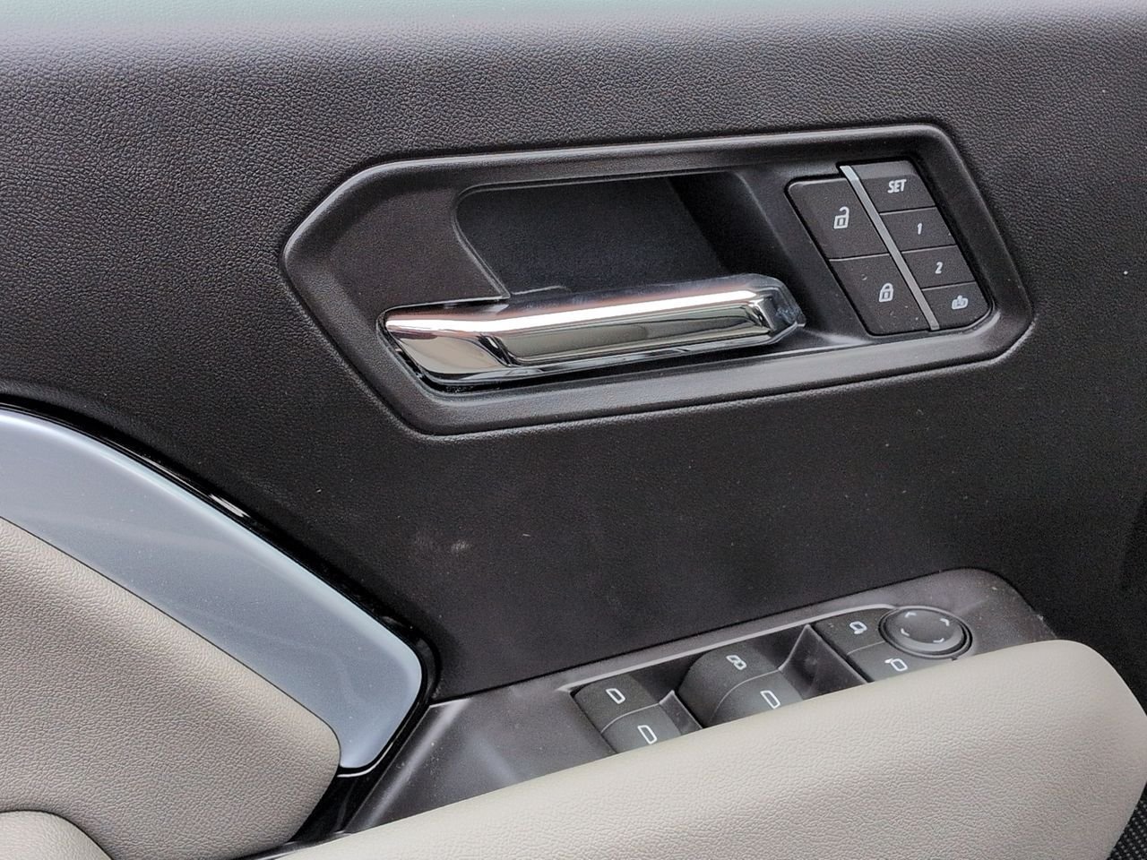 2026 Chevrolet Colorado ZR2 - Photo 24
