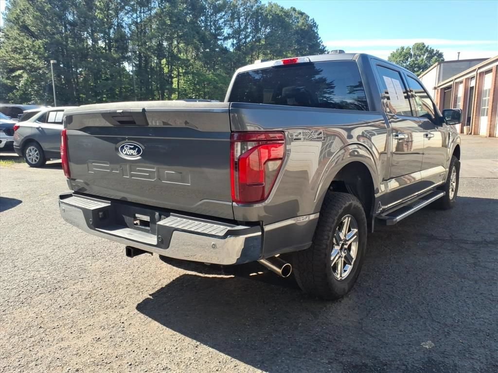 Used 2025 Gray Ford XLT image 29