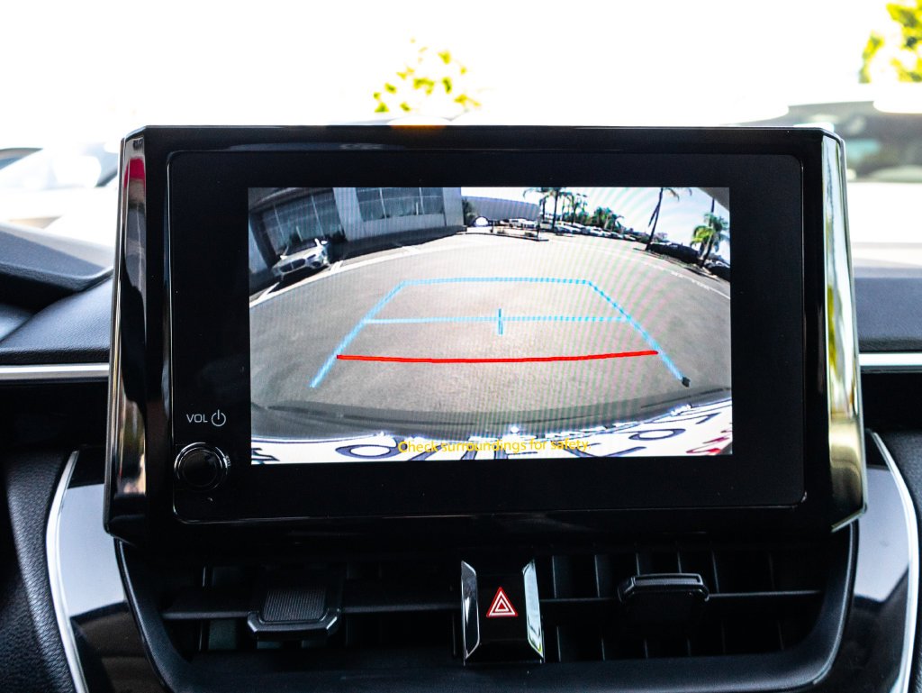 Used 2024  Toyota LE image 28