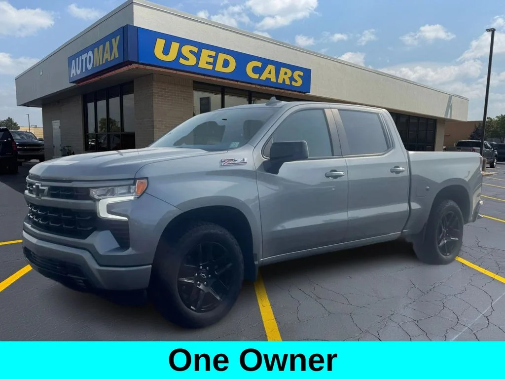 Used 2023 Sterling Gray Metallic Chevrolet RST image 1