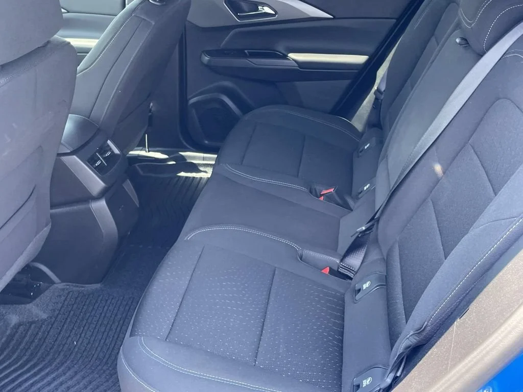 Used 2025 Riptide Blue Metallic Chevrolet LT image 12