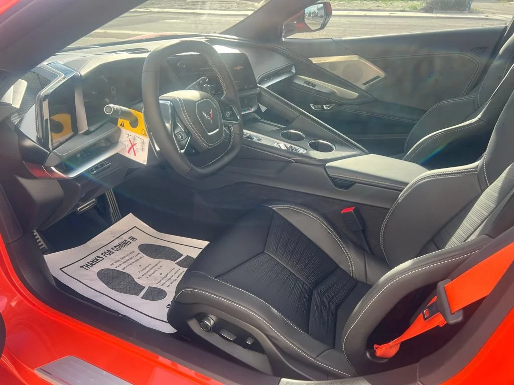 New 2026 Sebring Orange Tintcoat Chevrolet 2LT image 9
