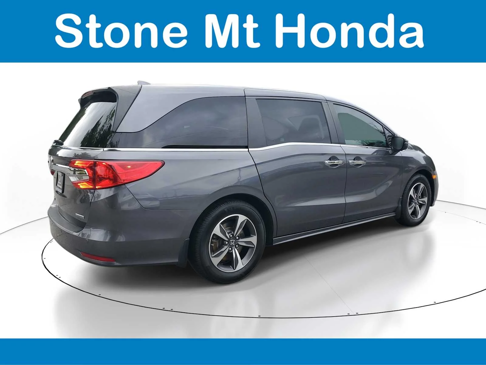 Used 2019 Modern Steel Metallic Honda Touring image 6