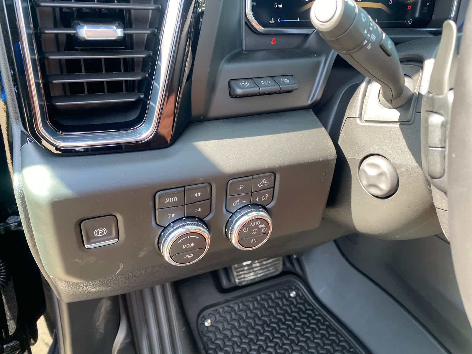 New 2026 Onyx Black GMC Denali Ultimate image 16