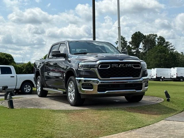 New 2026 Granite Crystal Metallic Clear-Coat Exterior Paint RAM Big Horn/Lone Star image 9