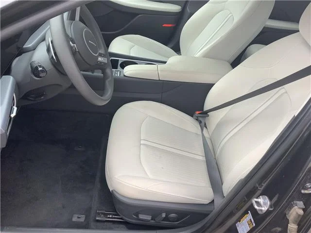 Used 2025 Portofino Gray Hyundai SEL Front-Wheel Drive image 17
