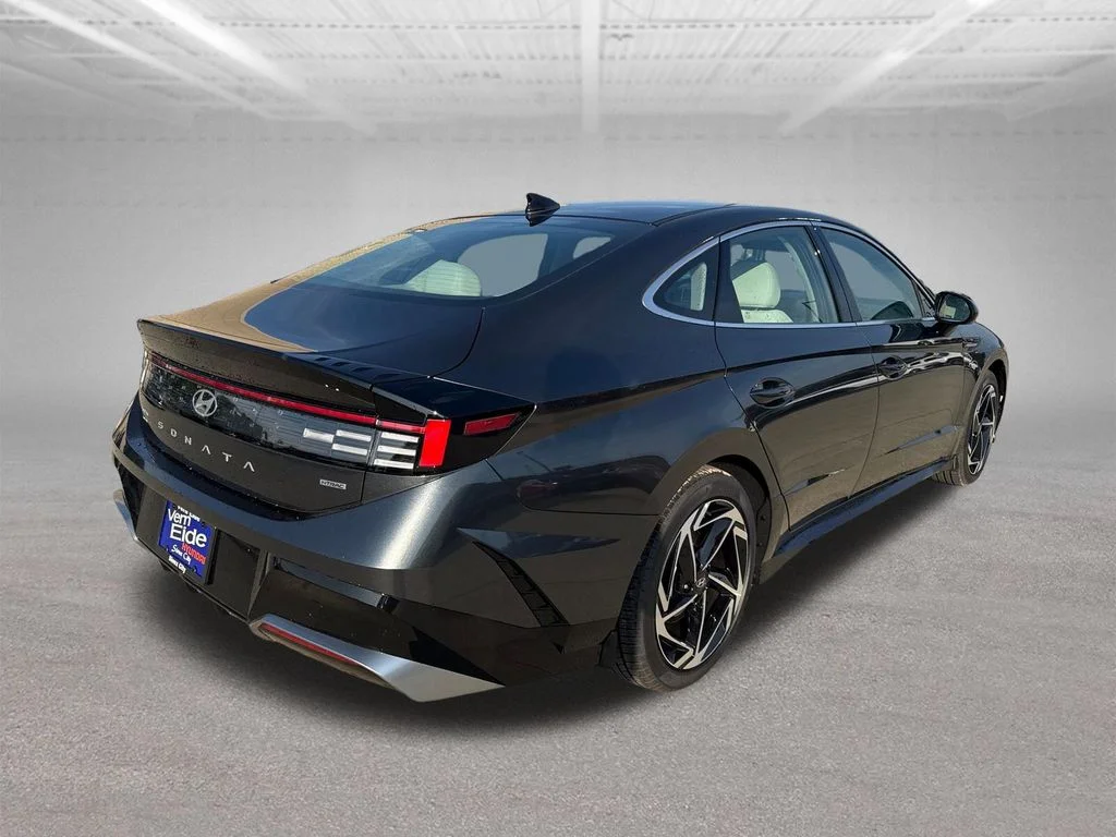 New 2026 Gray Hyundai SEL Sport image 5