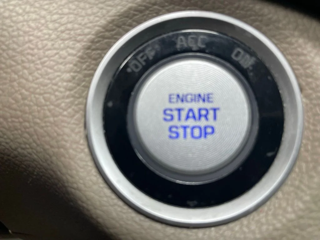 Used 2019 Blue Hyundai SEL image 25