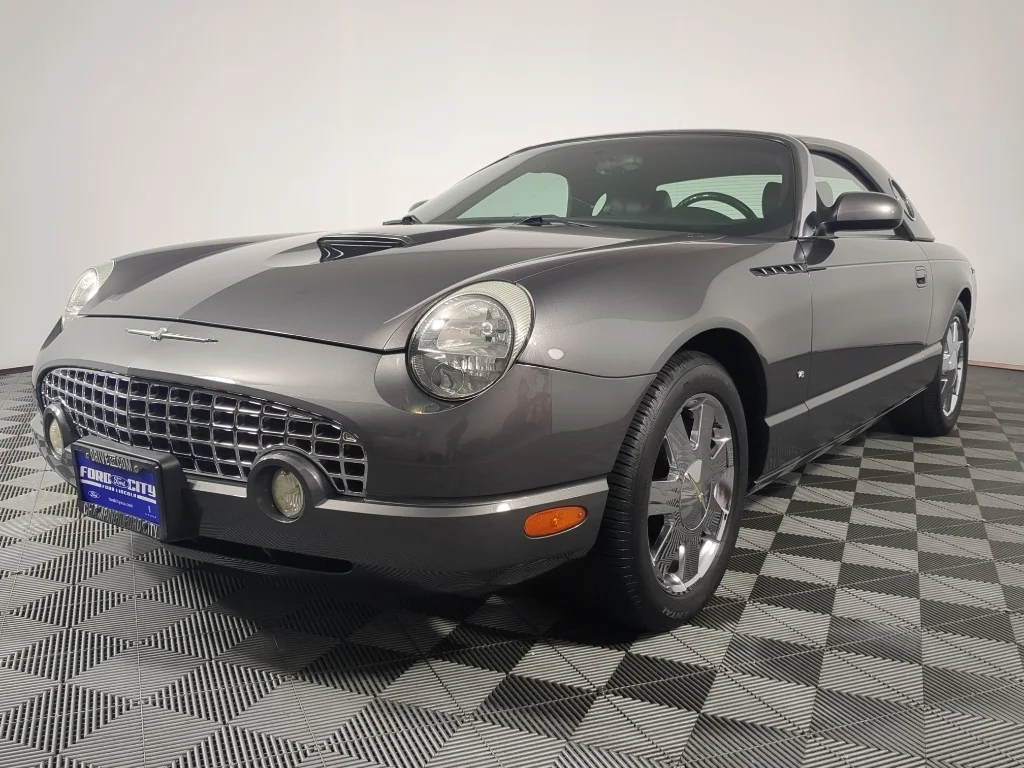 Used 2003 Gray Ford Premium Hardtop image 4