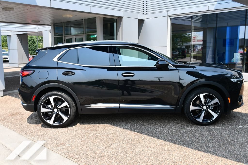 Used 2021 EBONY TWILIGHT METALLIC Buick Essence image 9