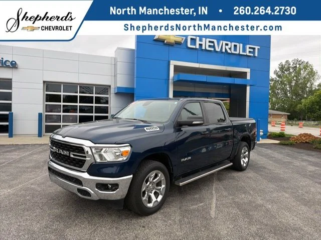 2022 RAM 1500 Big Horn/Lone Star 4x4 Crew Cab 5'7's photo
