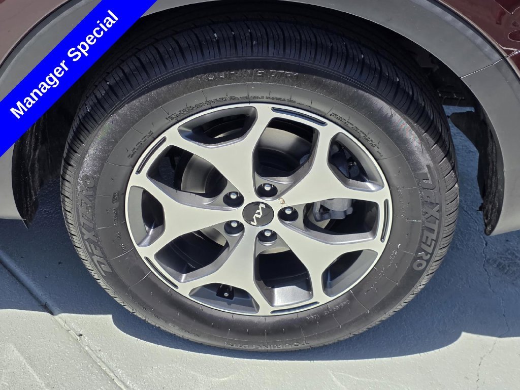 Used 2022 Purple Kia EX image 40