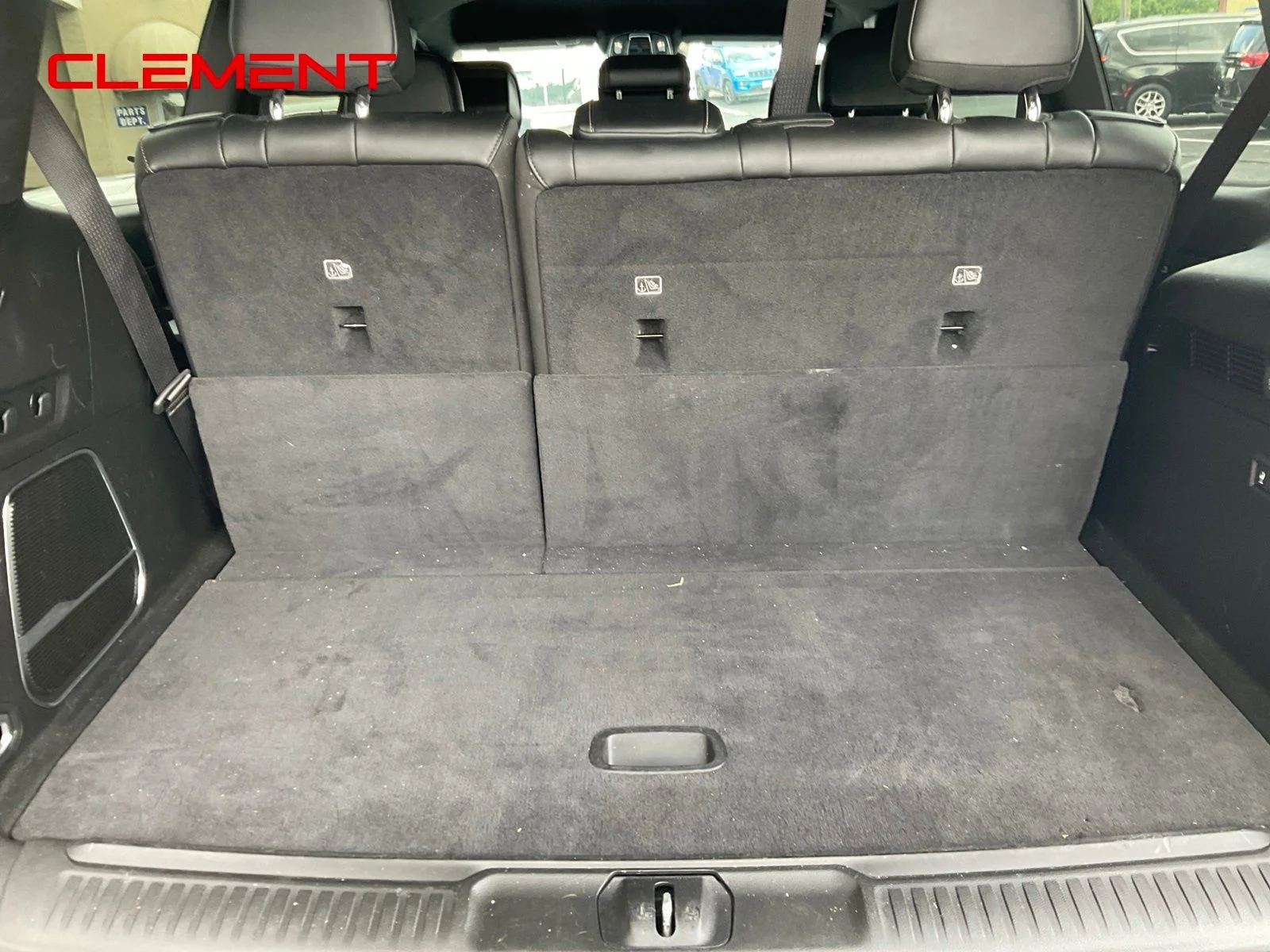 Used 2022 White Jeep Series III image 28