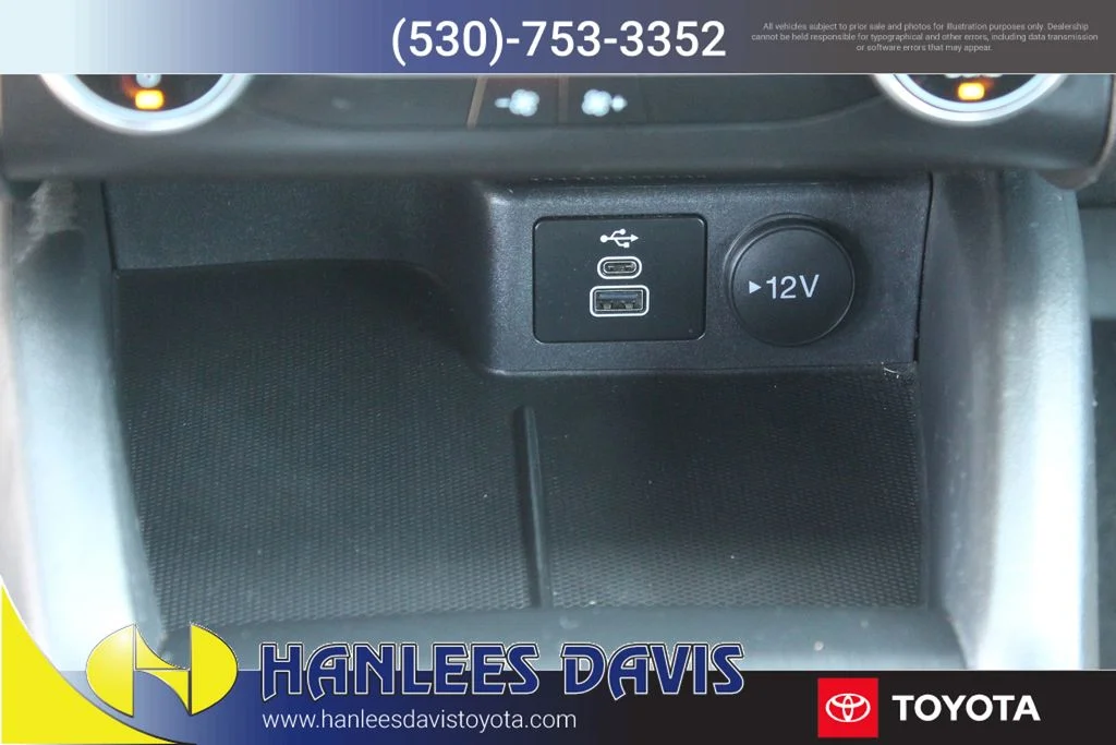Used 2024 Gray Ford ST-Line image 23