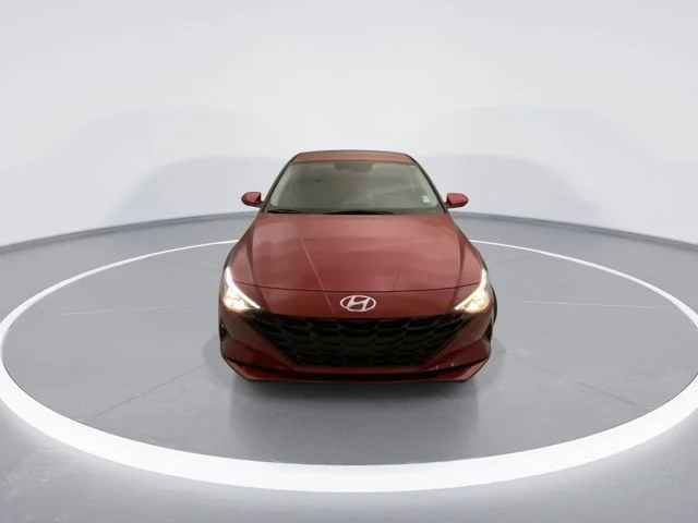 Used 2023 Red Hyundai SEL image 7
