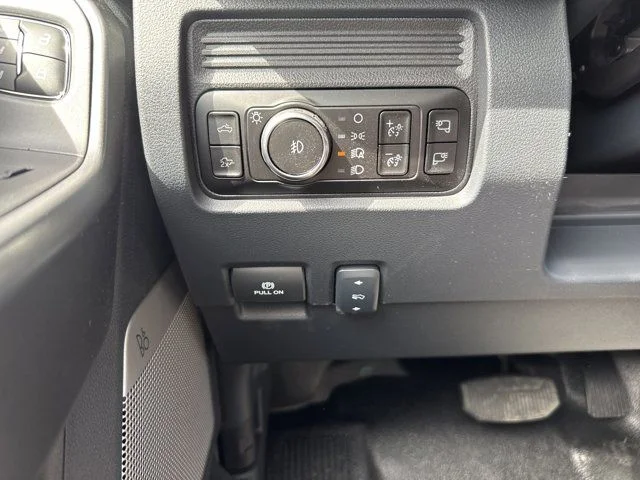 2025 Ford F-350 Super Duty Lariat - Photo 31