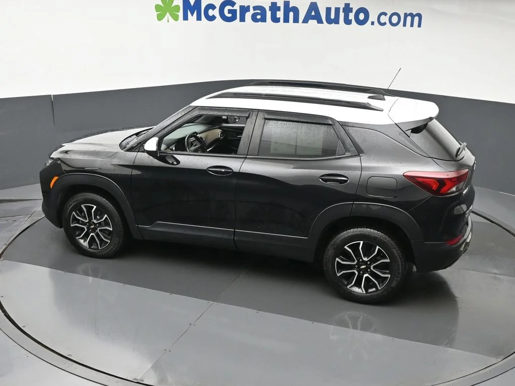 Certified Used 2021 Black Chevrolet ACTIV image 25