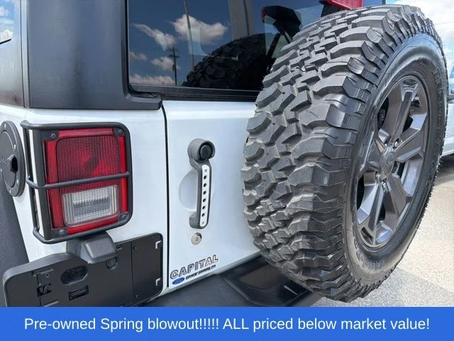 Used 2018 White Jeep Unlimited Rubicon image 9