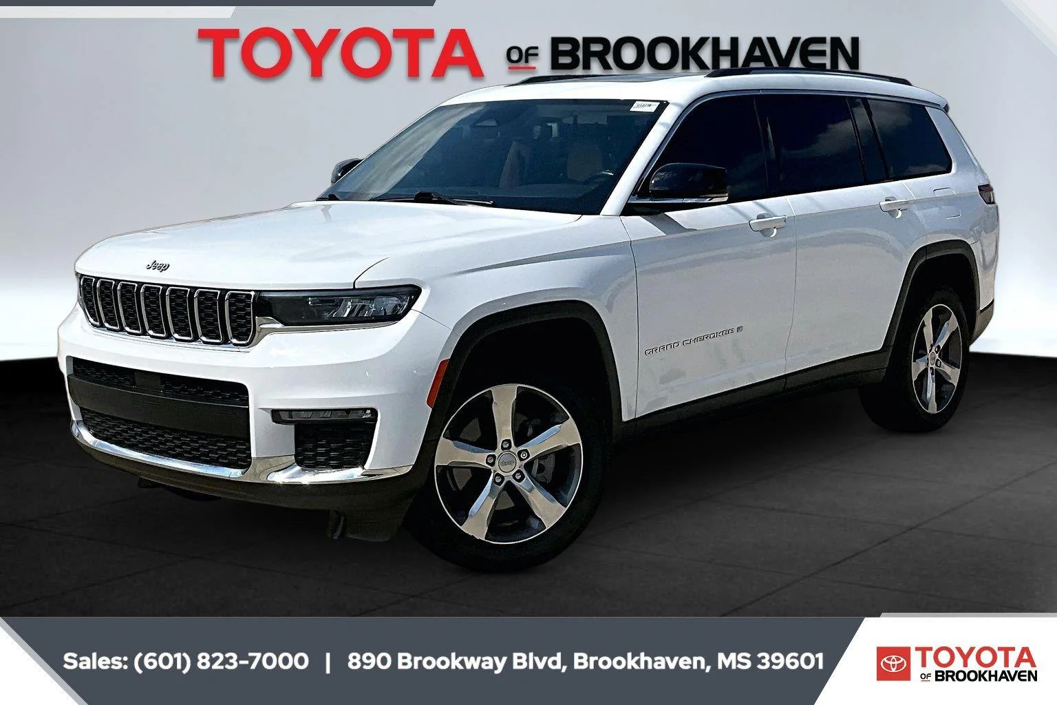 Used 2021 Bright White Clearcoat Jeep Limited image 10