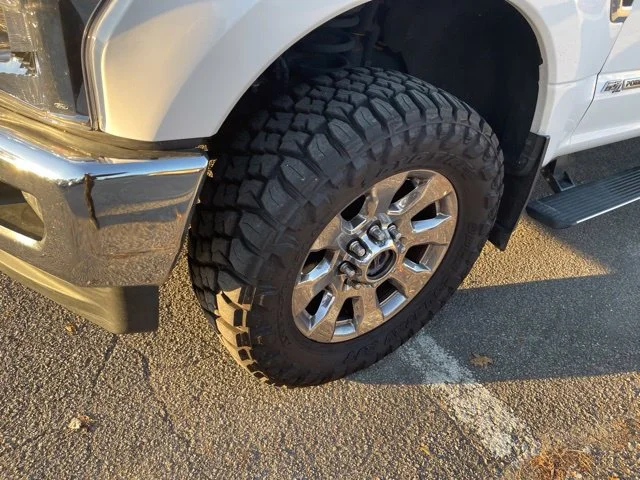 Used 2019  Ford King Ranch image 6