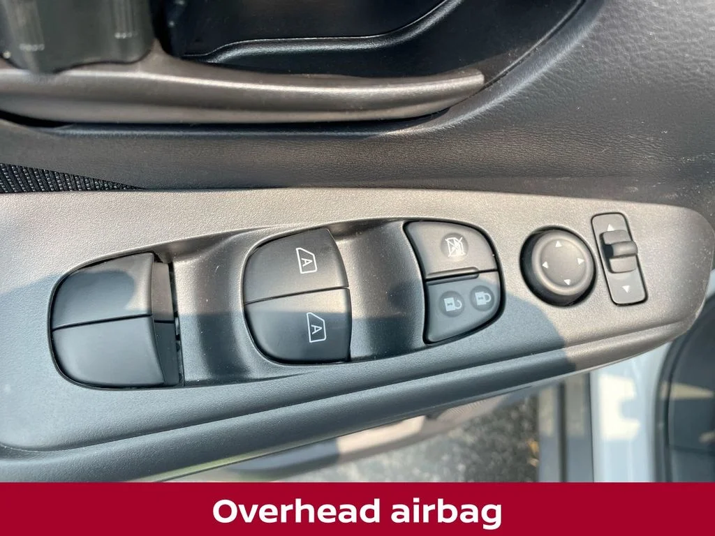 2025 Nissan KICKS PLAY Base - Photo 25