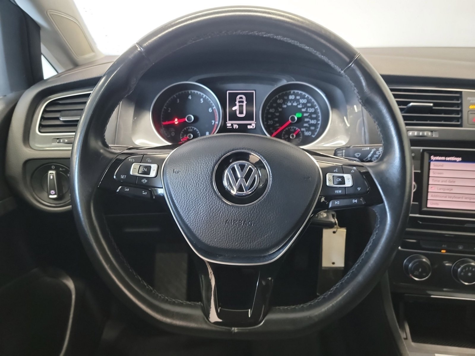 Used 2019 Deep Black Pearl Volkswagen S image 16