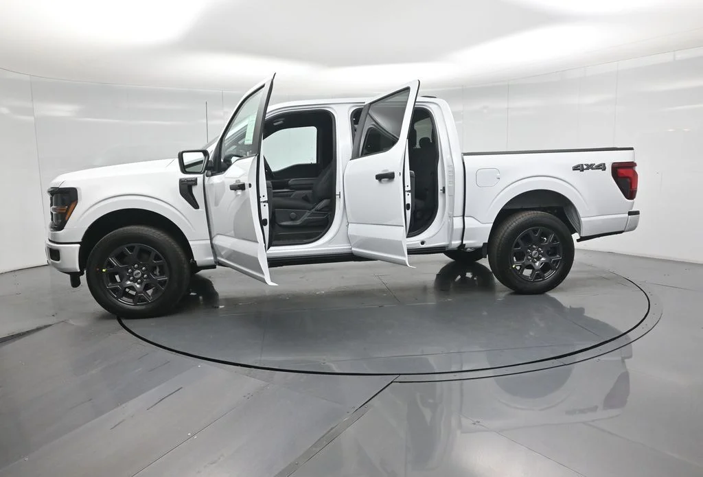 New 2026 Oxford White Ford STX image 33