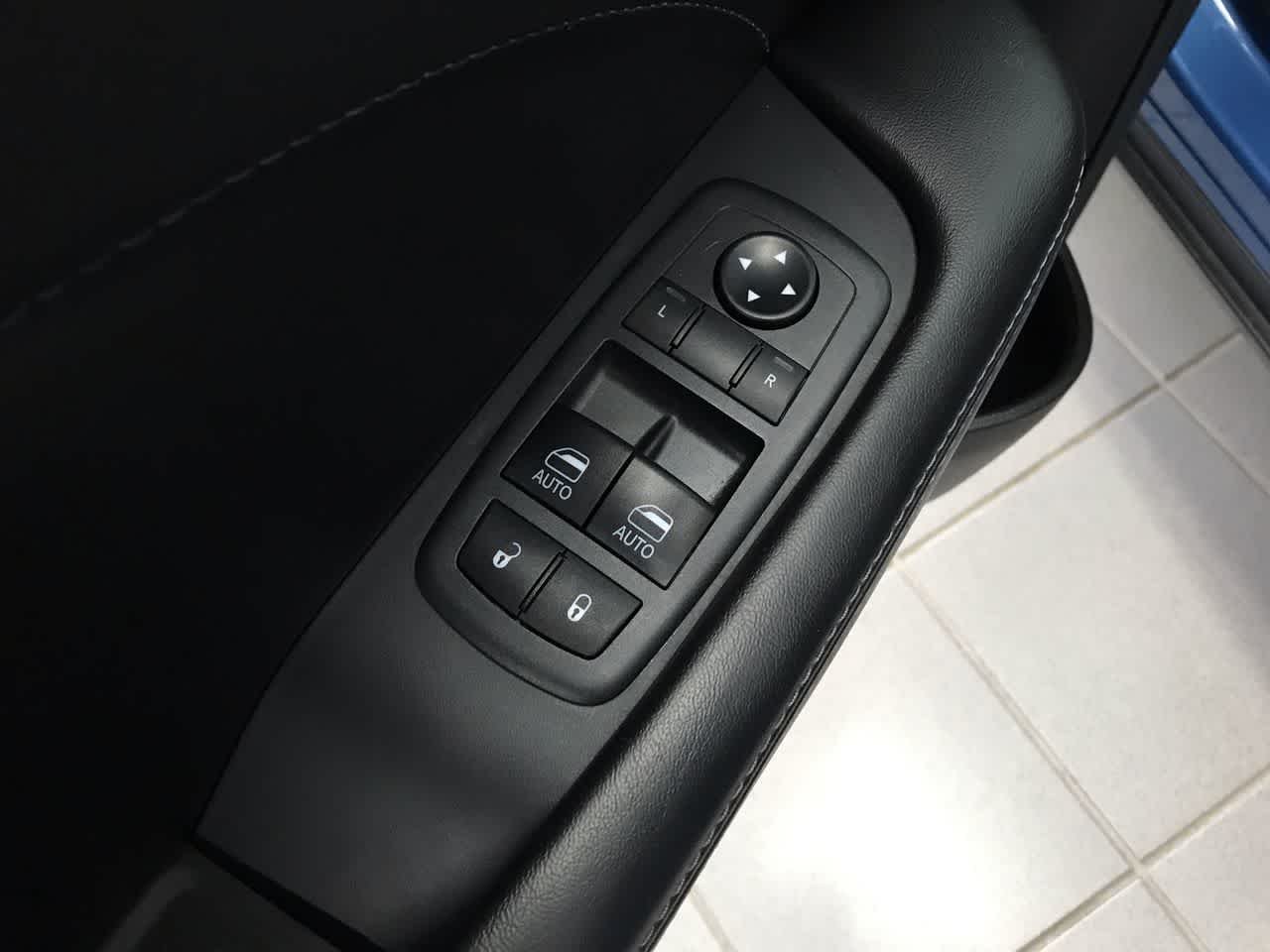 Used 2021 Frostbite Dodge R/T Scat Pack Widebody image 5