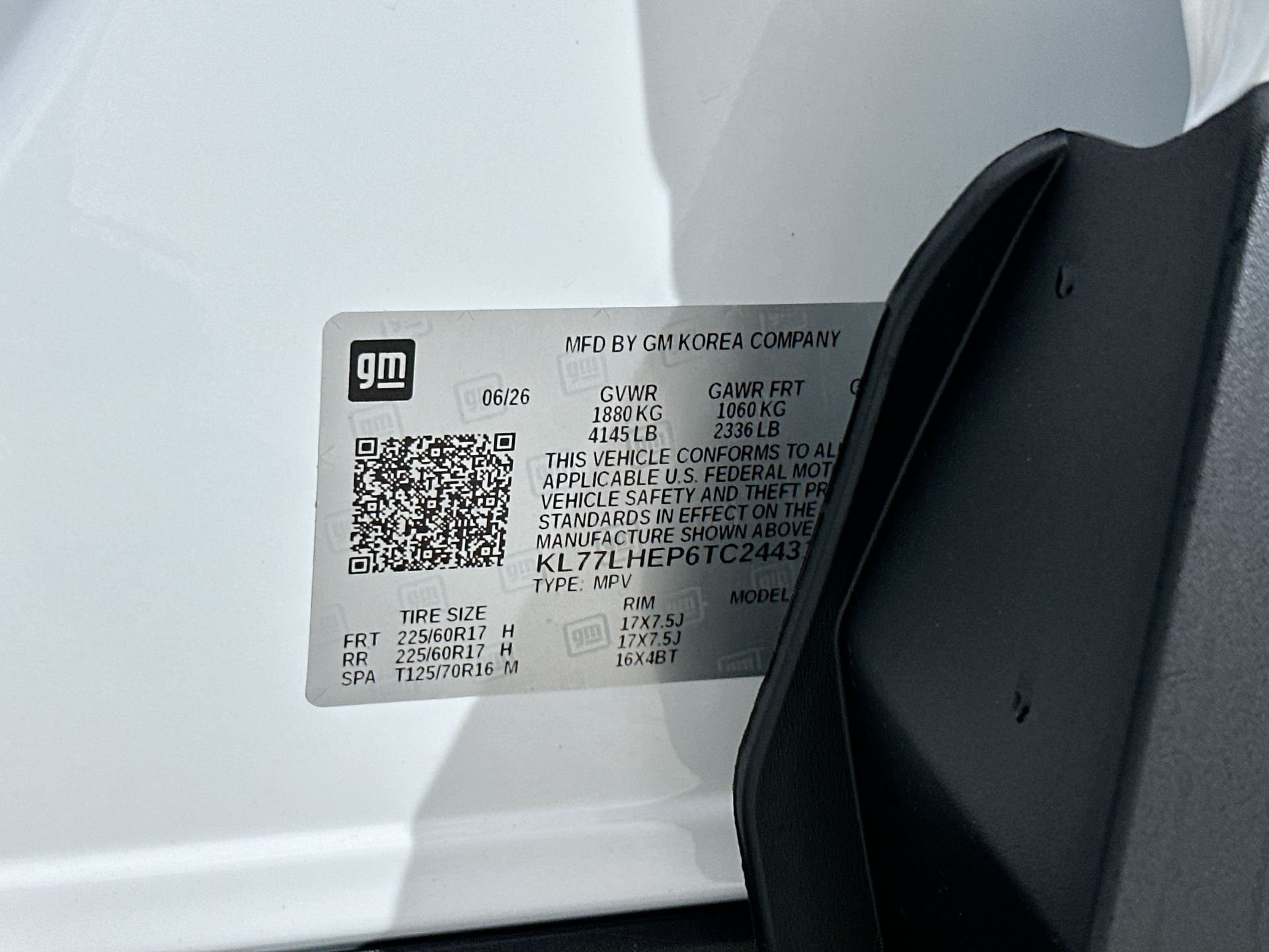 New 2026 Summit White Chevrolet LT image 61
