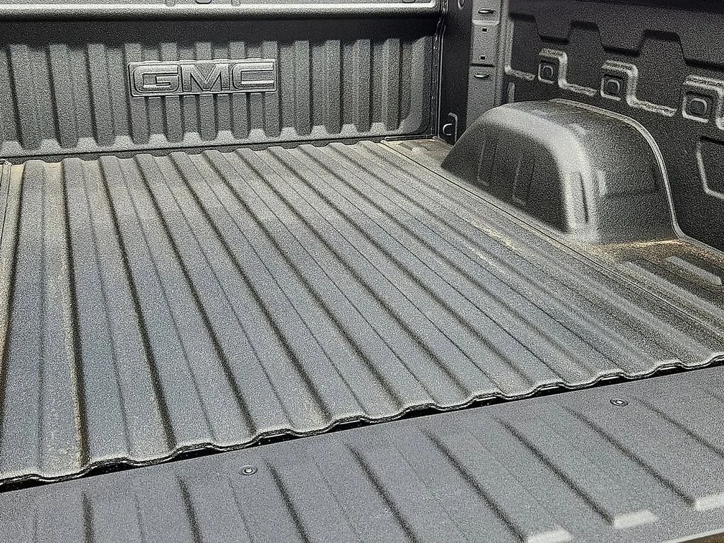 2026 GMC Sierra 1500 Denali - Photo 18