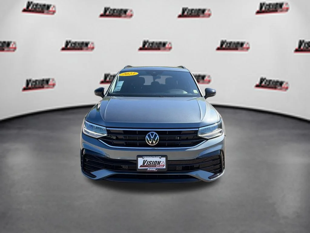 Used 2023 Gray Volkswagen 2.0T SE R-Line Black image 2