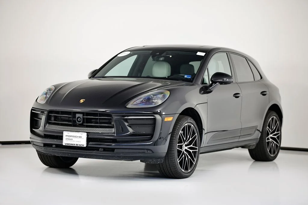 2026 Porsche Macan's photo