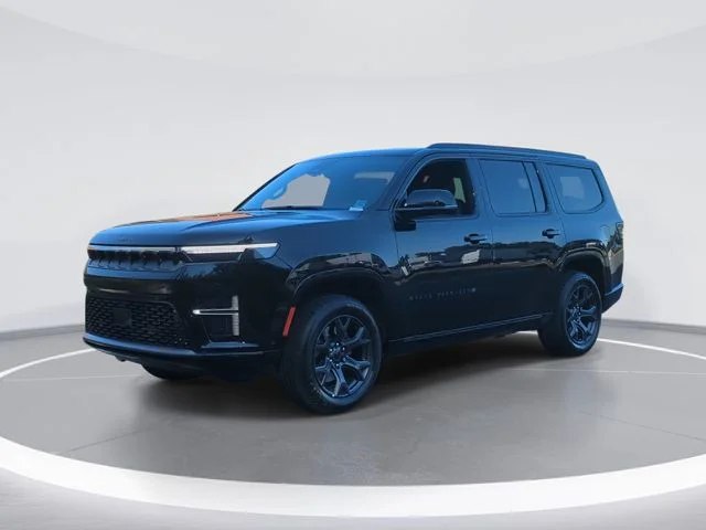 New 2026 High Gloss Black Exterior Paint Jeep Limited Altitude image 1