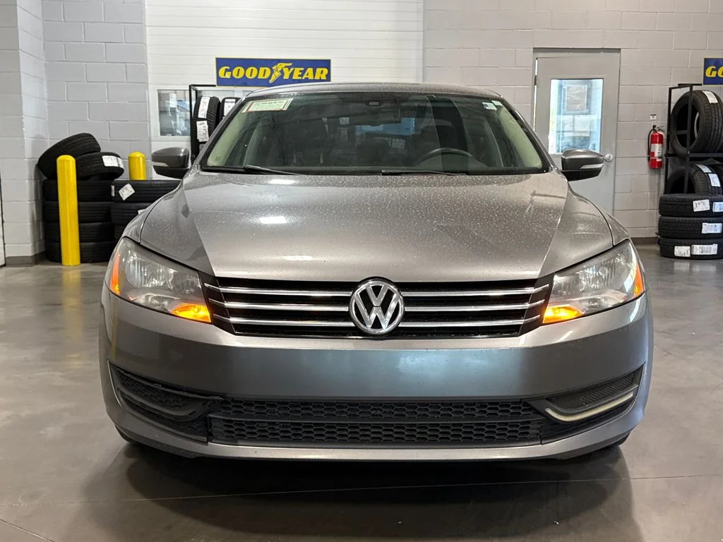 1VWBS7A35EC049928