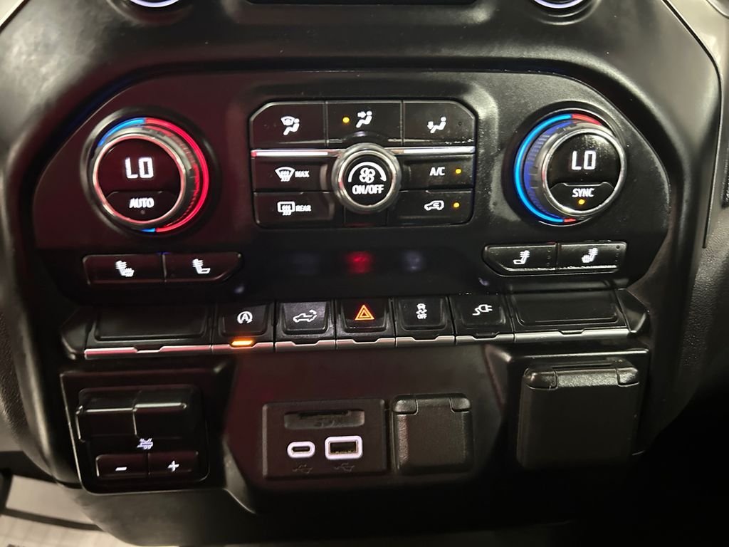 Used 2022 Red Chevrolet LT image 30