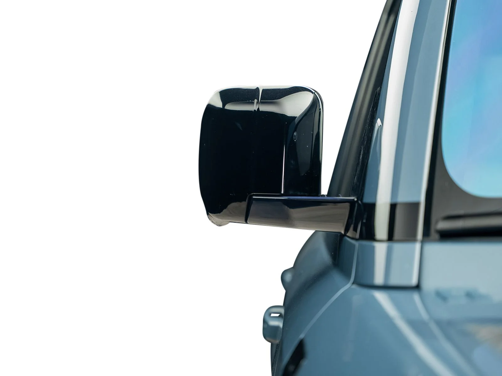 Used 2020 Blue Land Rover HSE image 6