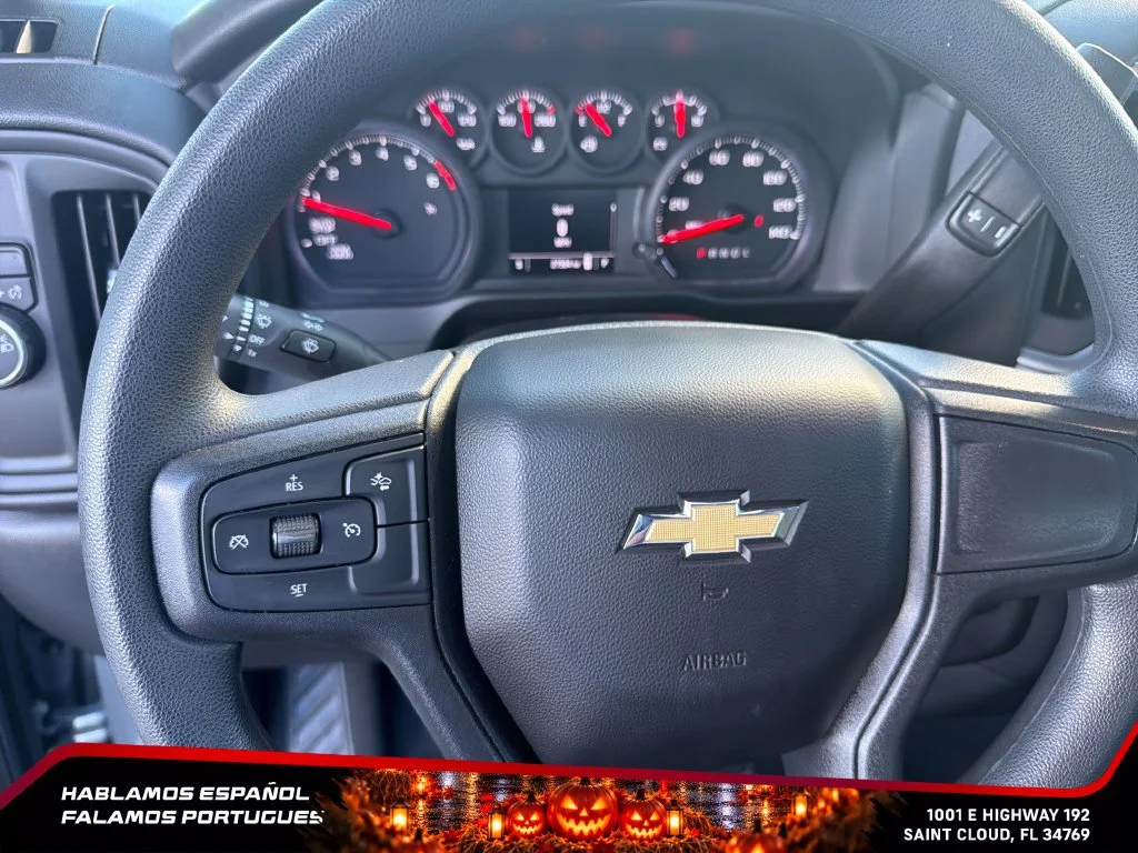 Used 2025 Sterling Gray Metallic Chevrolet Custom image 18