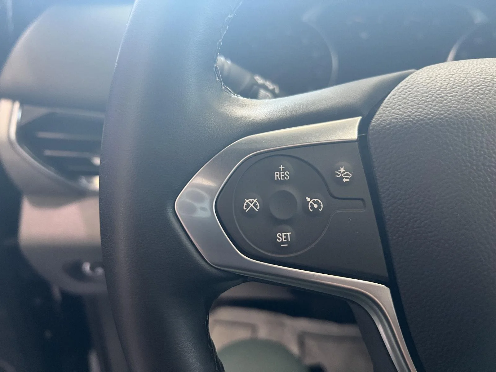 Used 2023 Mosaic Black Metallic Chevrolet LT Cloth image 19