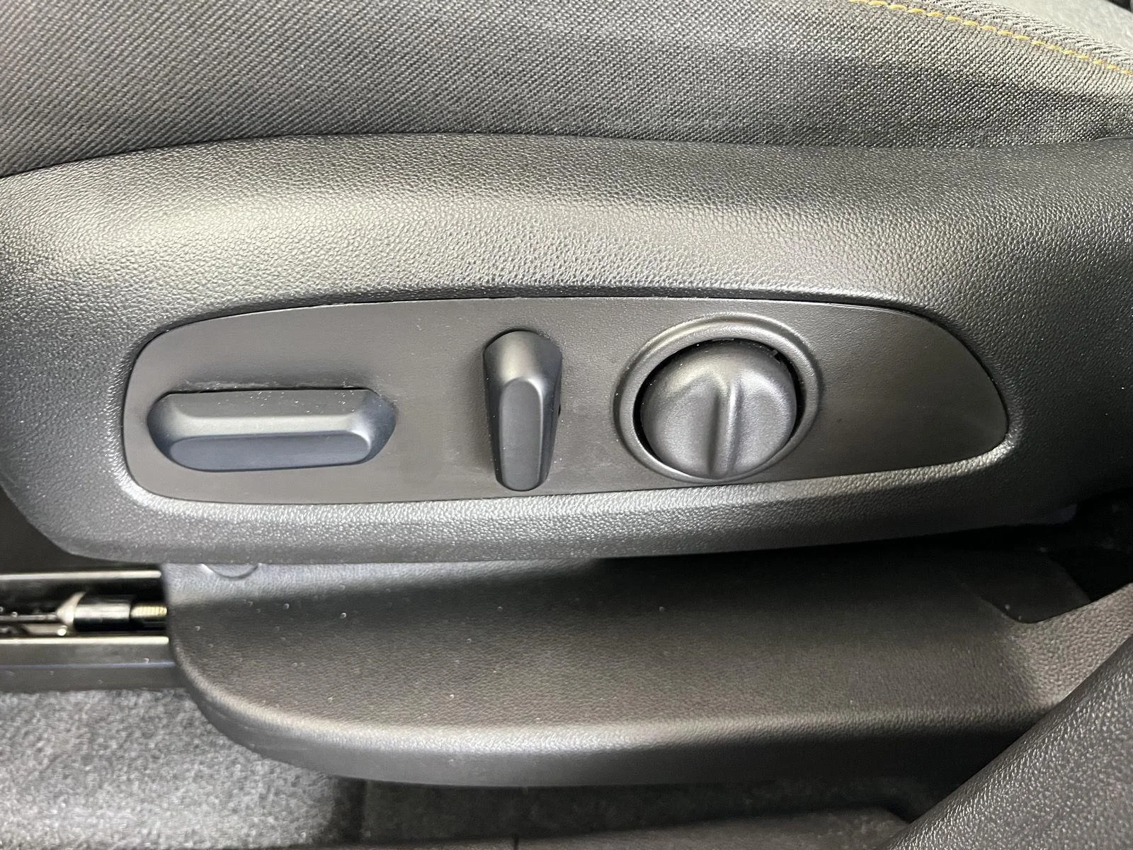 Used 2024 Riptide Blue Metallic Chevrolet LT image 6