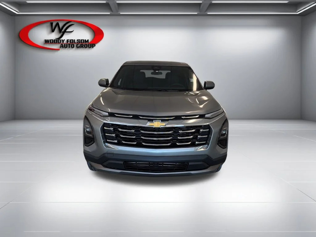 New 2027 Sterling Gray Metallic Chevrolet LT image 2
