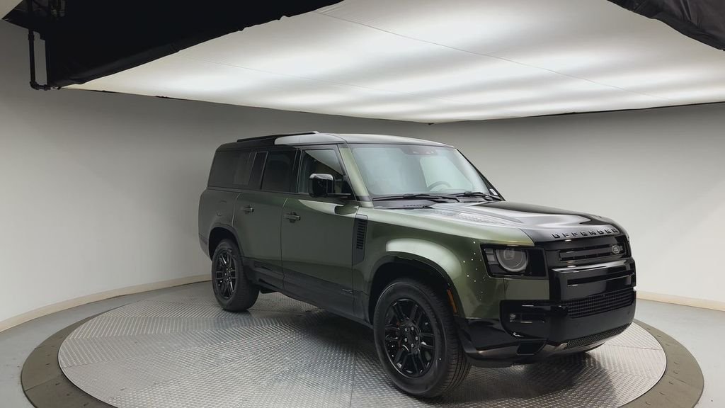New 2026 Woolstone Green Metallic Land Rover X image 8