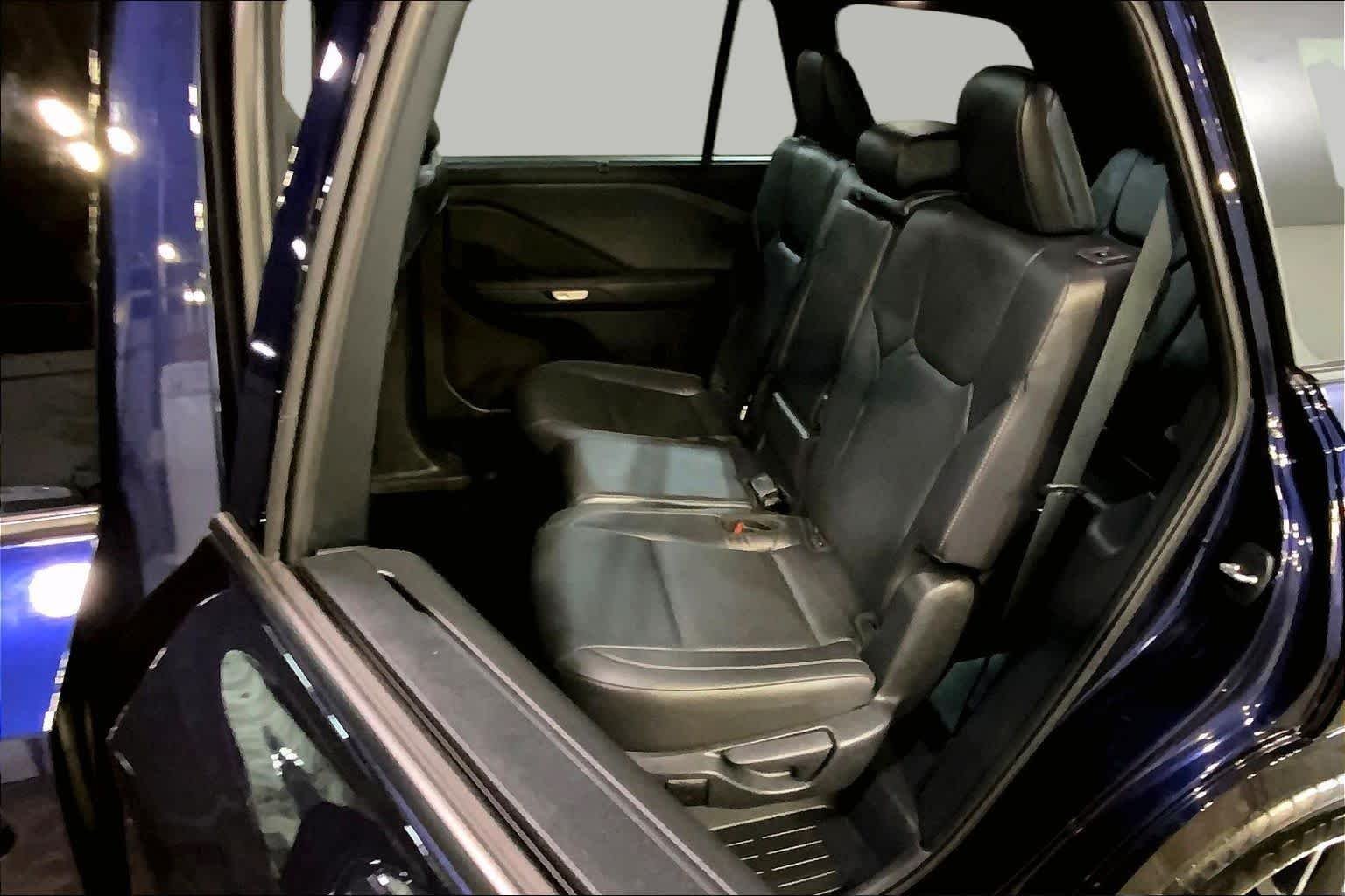Used 2025 Nightfall Mica Lexus Premium image 21