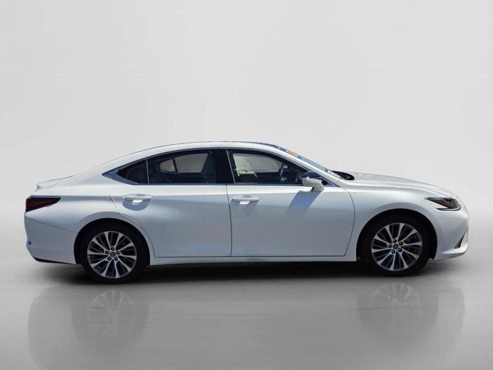Used 2019 WHITE Lexus ES 350 image 6